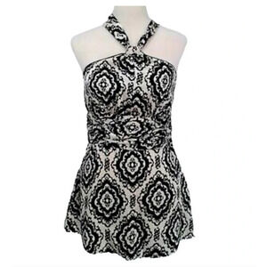 White House Black Market WHBM Halter Top Black White Print Ruching Small